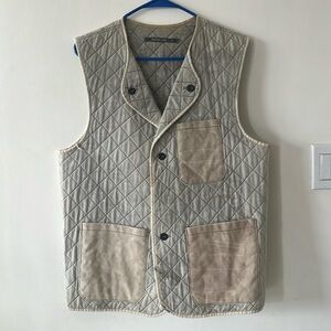 Vintage military vest modified men’s size large European.